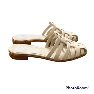 Vince Camuto Cresetia Leather Mule Sandals 9M